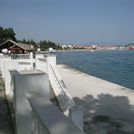 Lela * Trogir